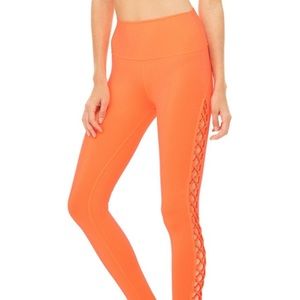 Alo yoga starburst entwine leggings XS